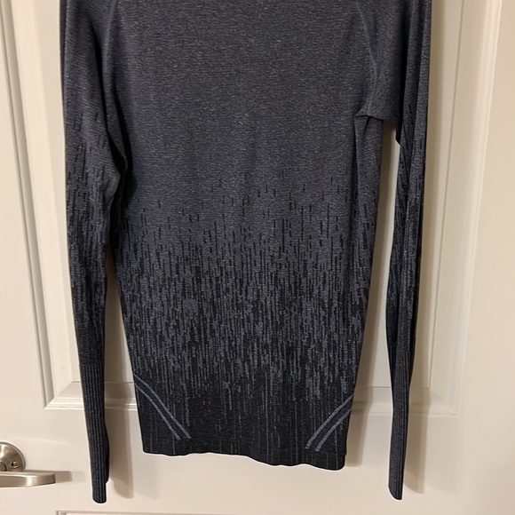 Limited Edition Swiftly Tech LS - Picture 4 of 6